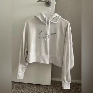 Cropped Nike Hoodie